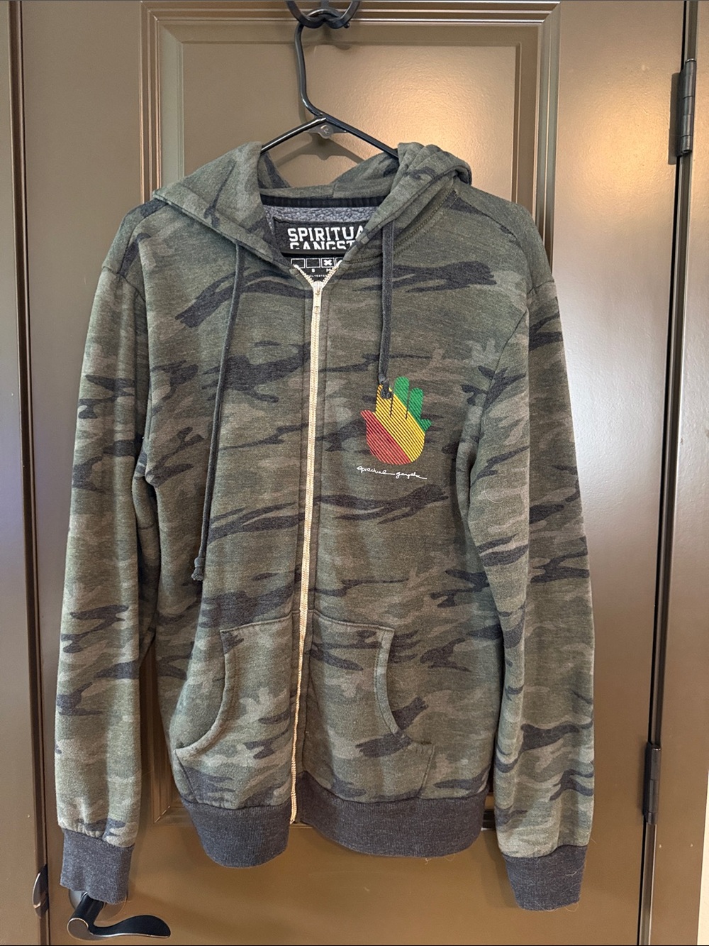 Spiritual Gangster Men's Green Camo Zip Hoodie with Multicolor Chest Graphic